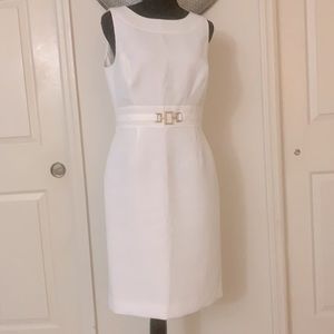 Tahari by Arthur Levine Jacquard White Dress Size 4 New wo Tags